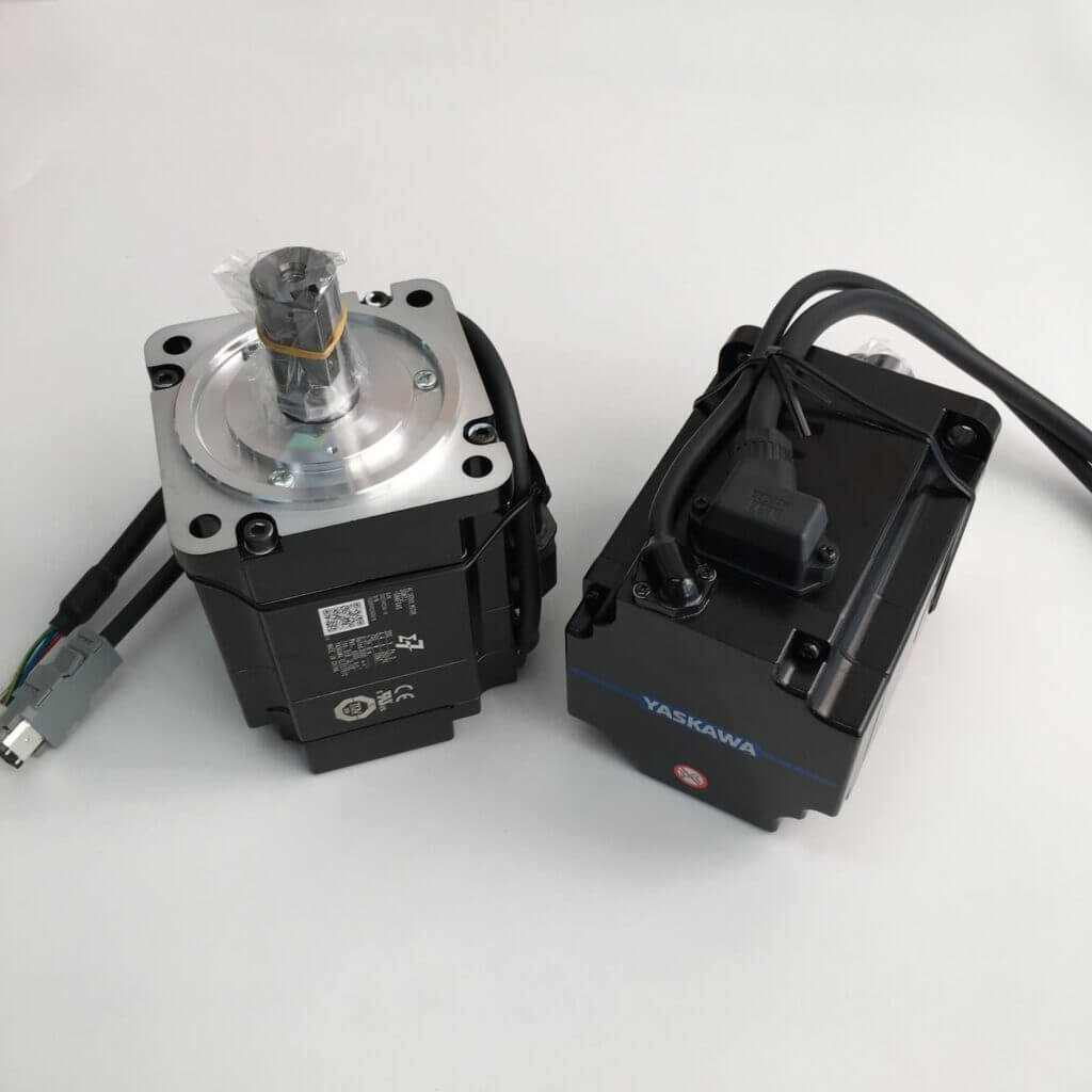 2 servo motores ac yaskawa com linhas